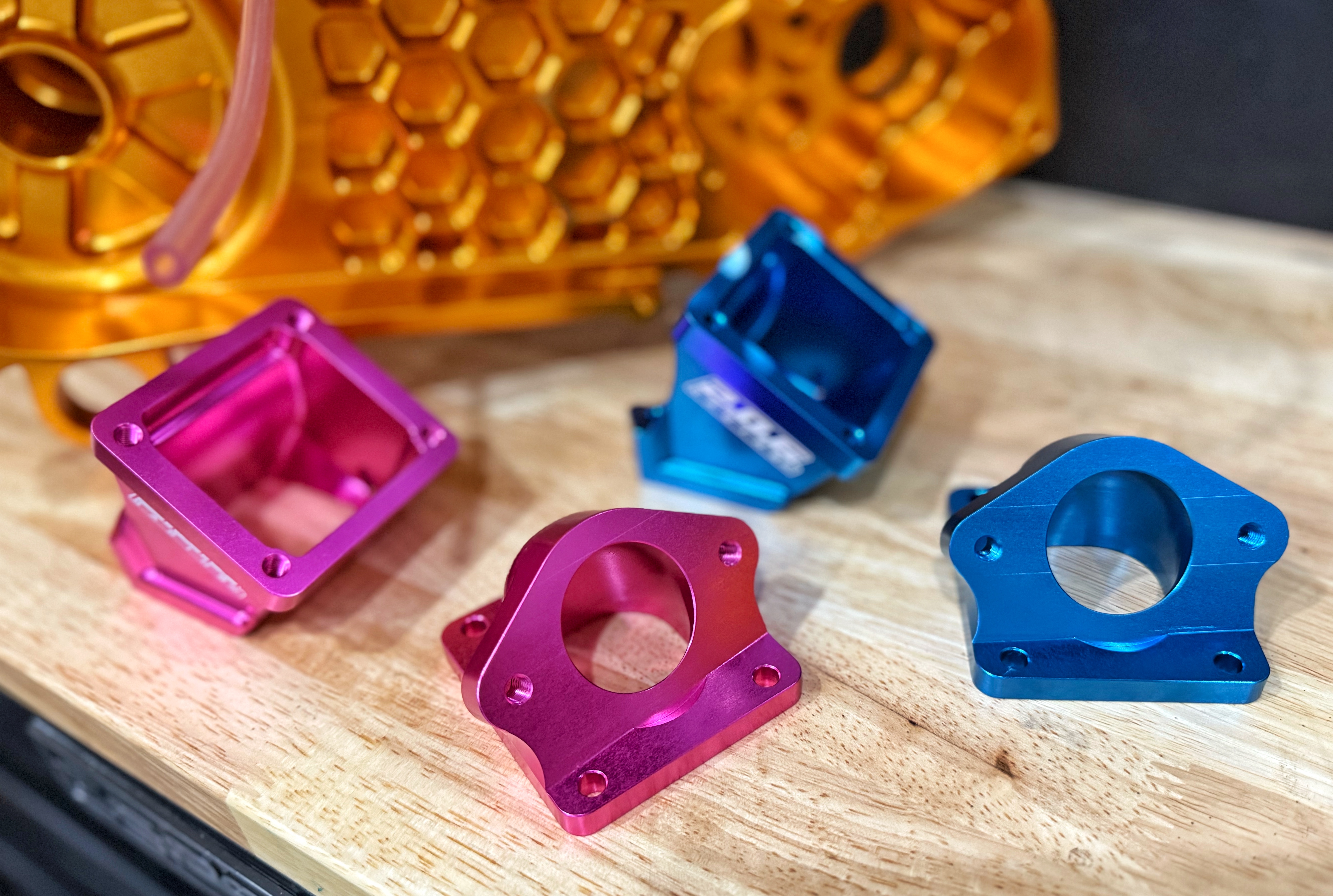 2.0.6 Manifold CNC